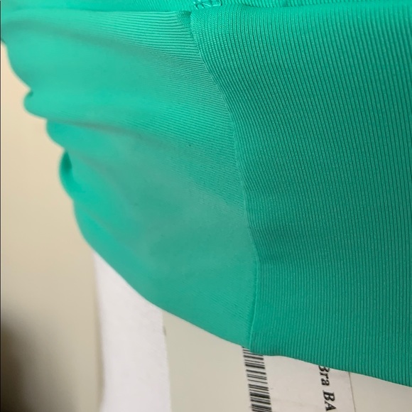 NWT Lululemon Athletica Wrap It Up Bra - Picture 3 of 10